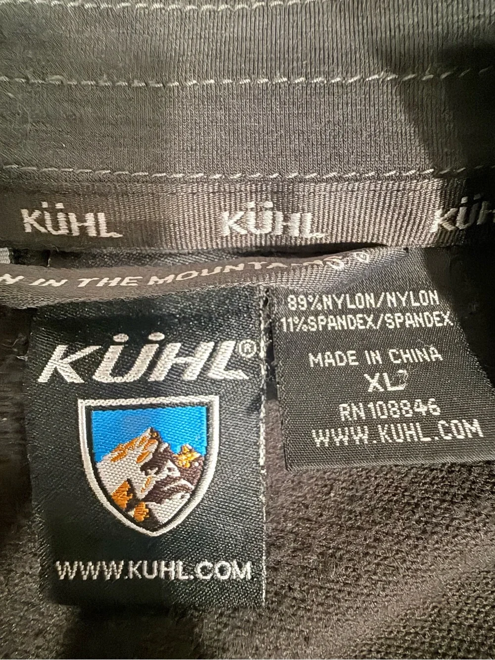 Kuhl Men's Black and Gray Jacket Dyfynce soft shell Size XL FLAWED-NOTED BELOW